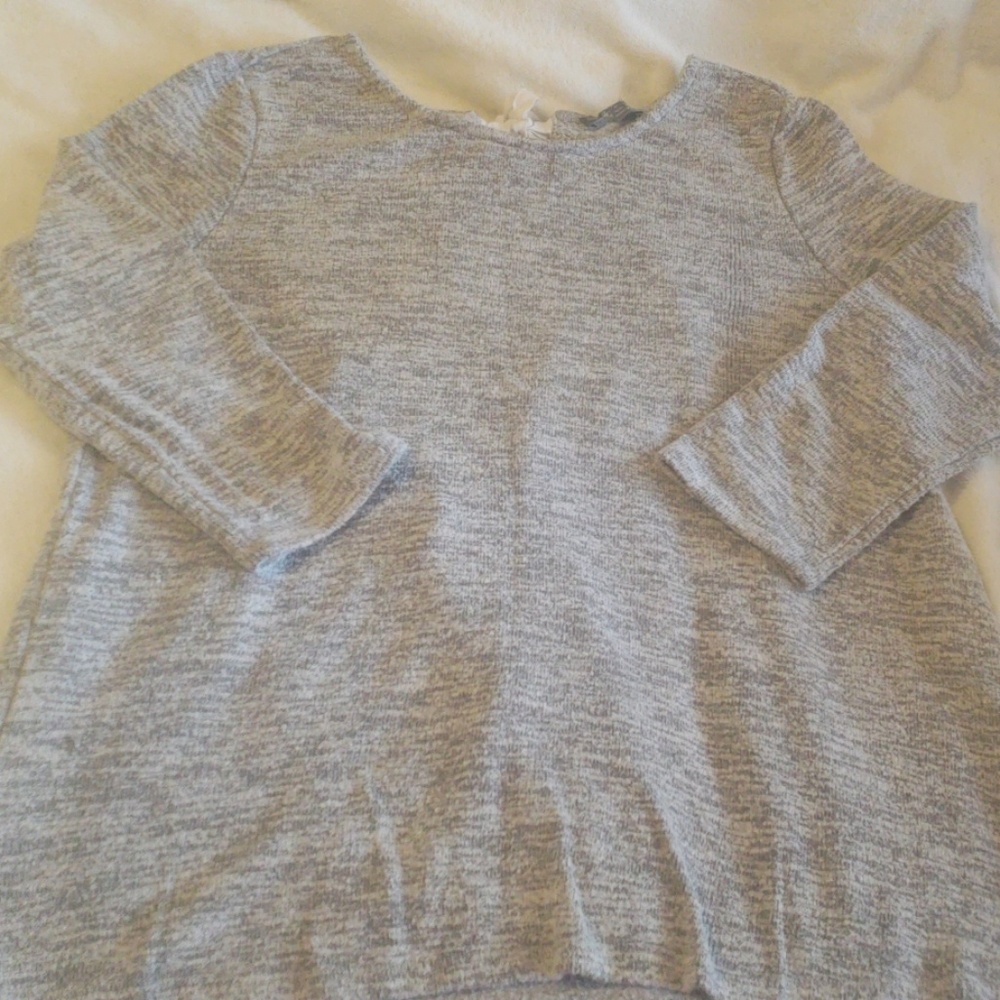 Gray to with tie back